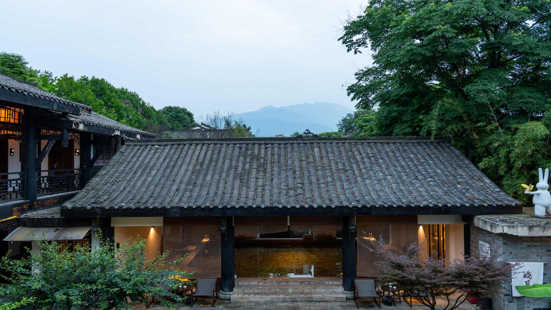 峨眉山和院·靜築拾光溫泉酒店